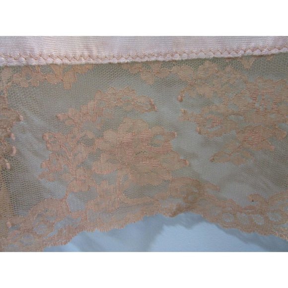 Vintage Henson Kickernick Blush Bed Jacket Tan Lace Sz. Small EUC USA Made - Picture 7 of 11